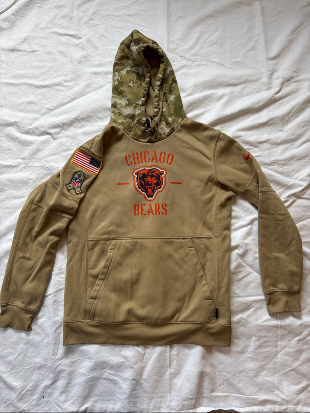 Nike Chicago Bears Camo Hoodie - Size Men’s M